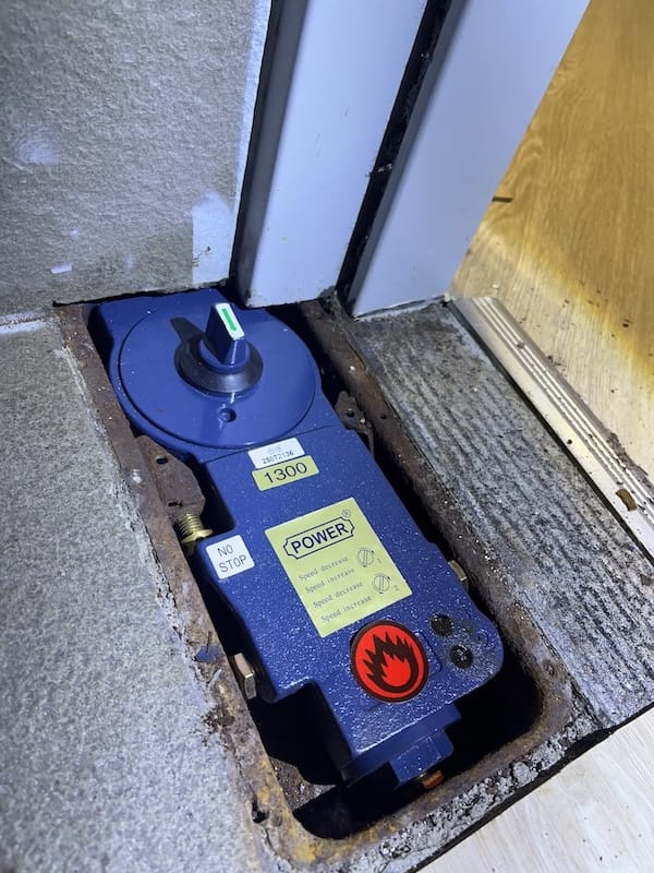 Floor hinge repair5